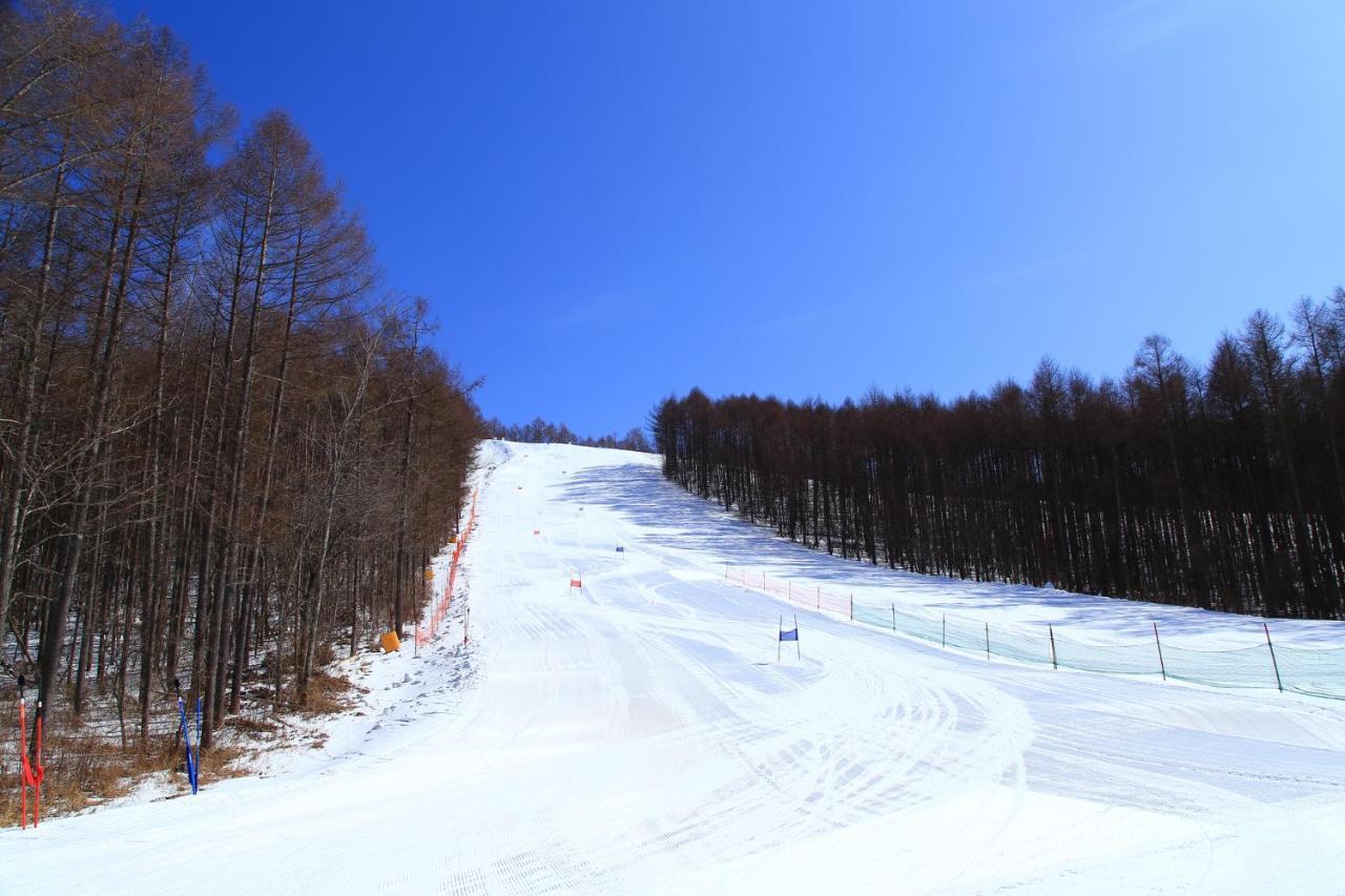 Kitakaruizawa Kogen Hotel Tsumagoi Exterior photo
